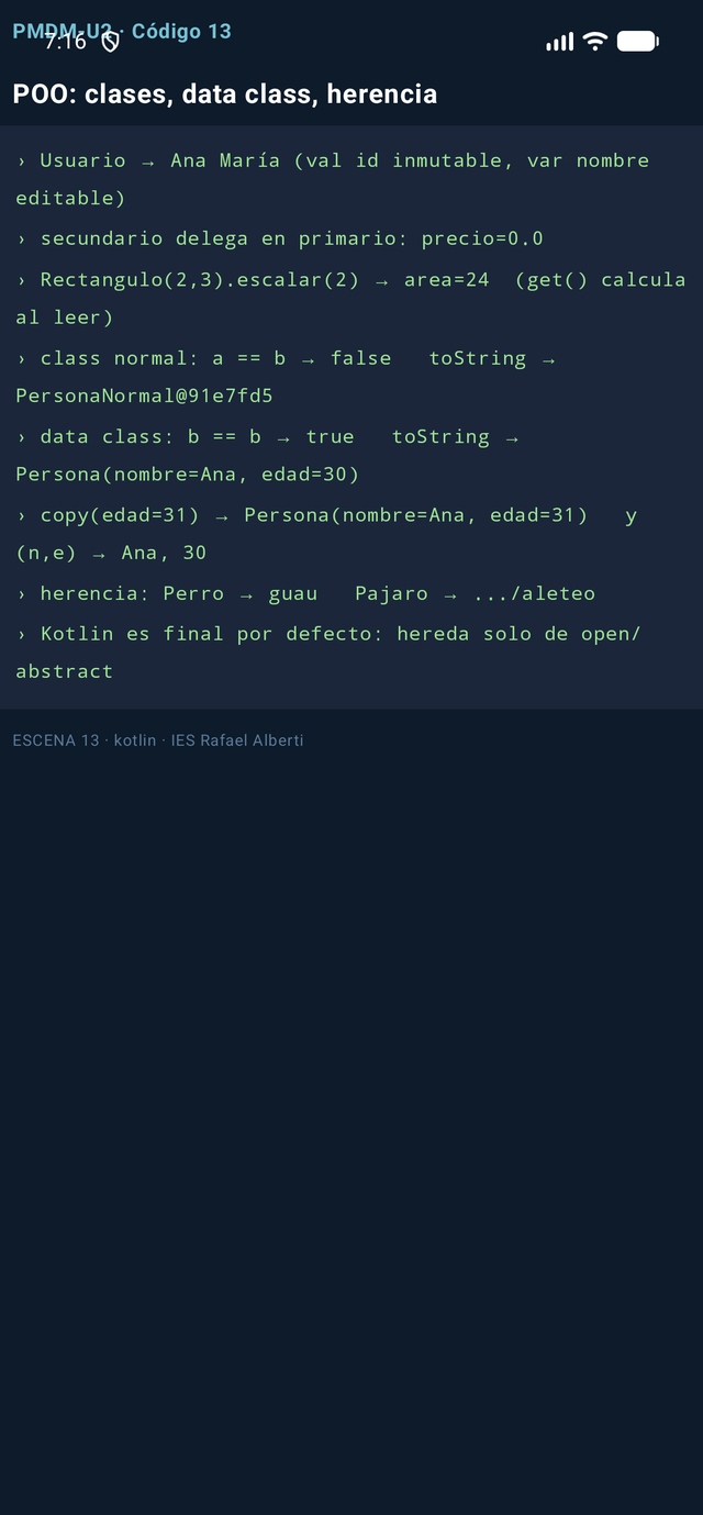 Captura: POO completa — init, get(), data class y herencia